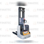 EMPILHADEIRA ELÉTRICA PATOLADA